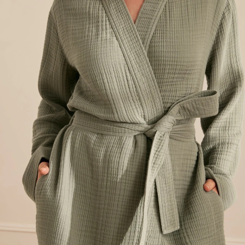 Boll & Branch Dream Robe